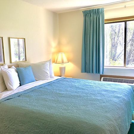Americas Best Value Inn & Suites - Bluffton Kültér fotó