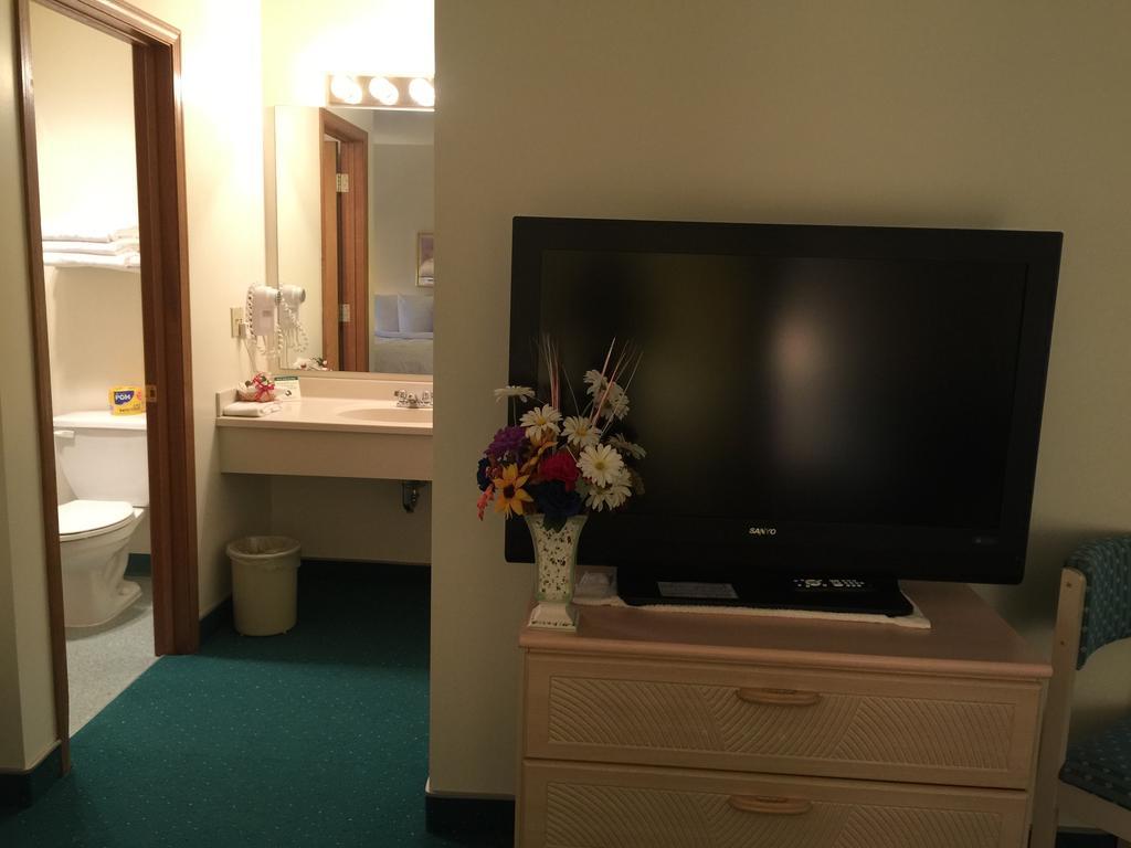 Americas Best Value Inn & Suites - Bluffton Szoba fotó