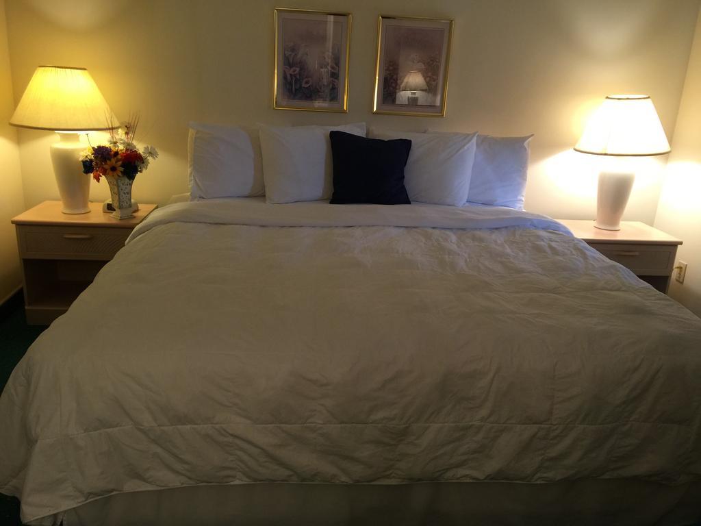 Americas Best Value Inn & Suites - Bluffton Kültér fotó