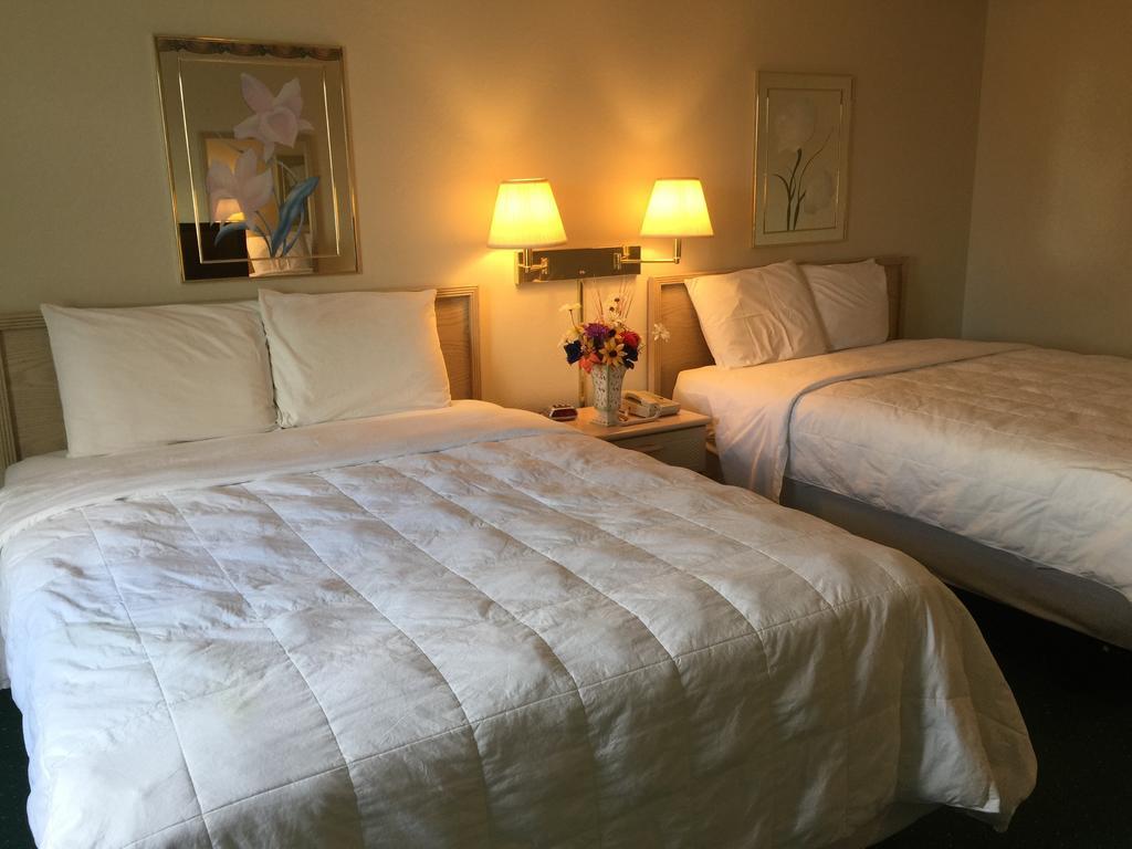Americas Best Value Inn & Suites - Bluffton Szoba fotó