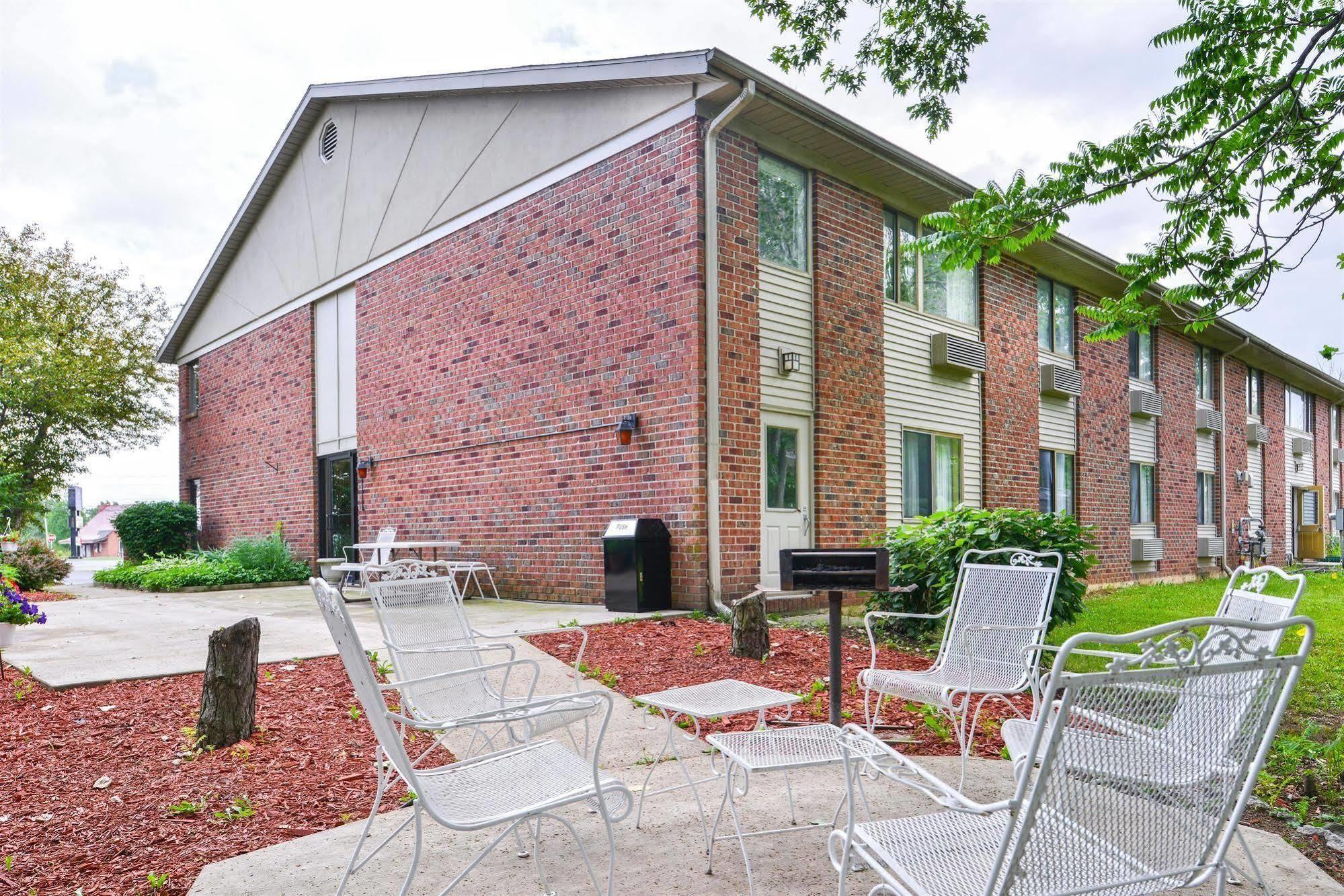 Americas Best Value Inn & Suites - Bluffton Kültér fotó