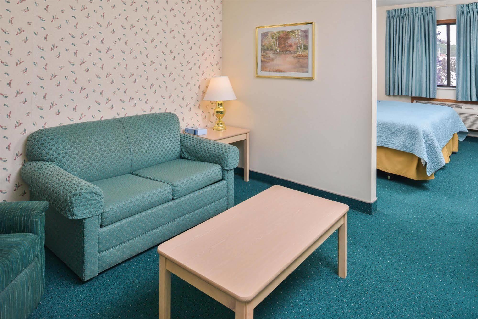 Americas Best Value Inn & Suites - Bluffton Kültér fotó