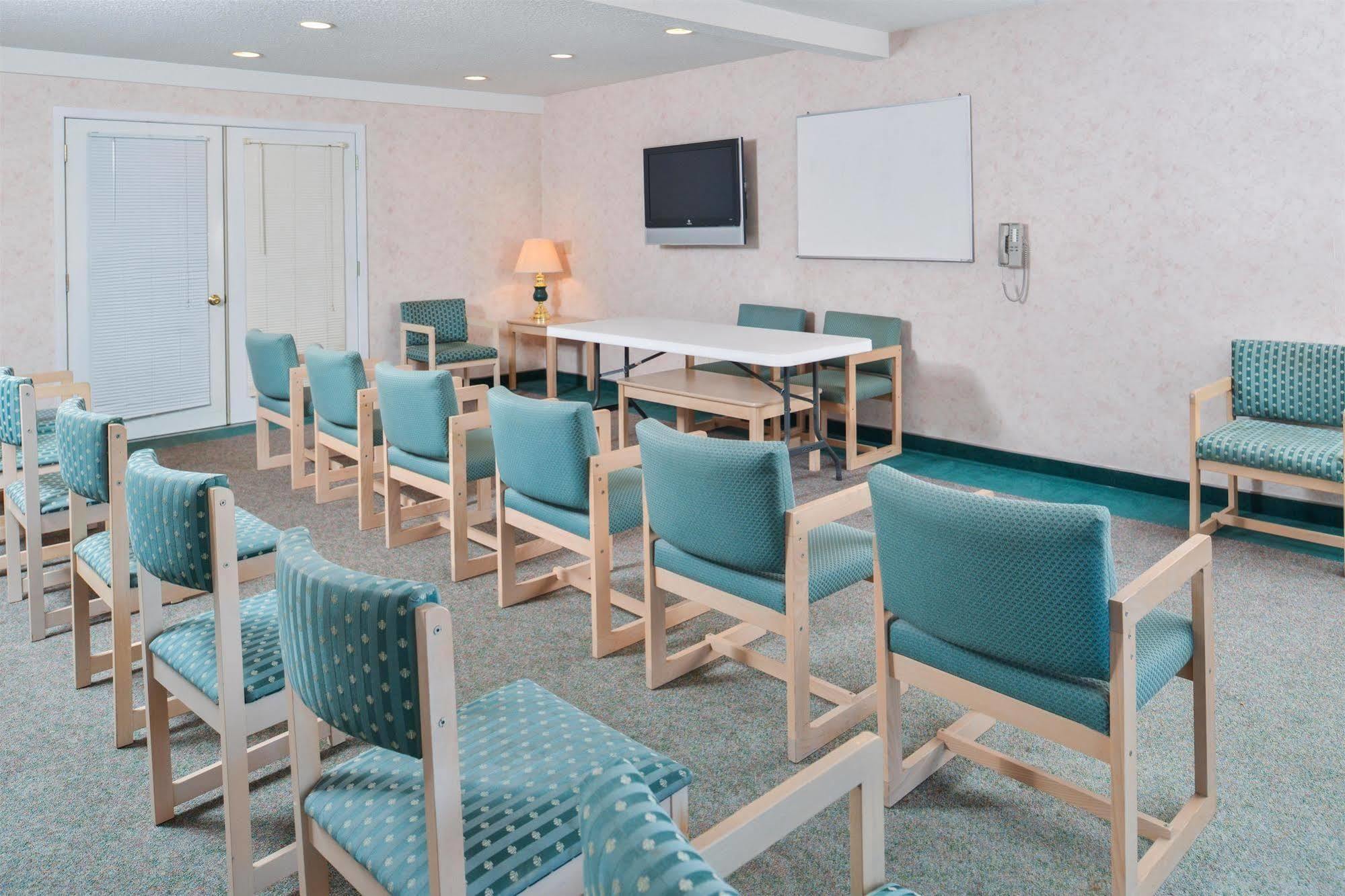 Americas Best Value Inn & Suites - Bluffton Kültér fotó